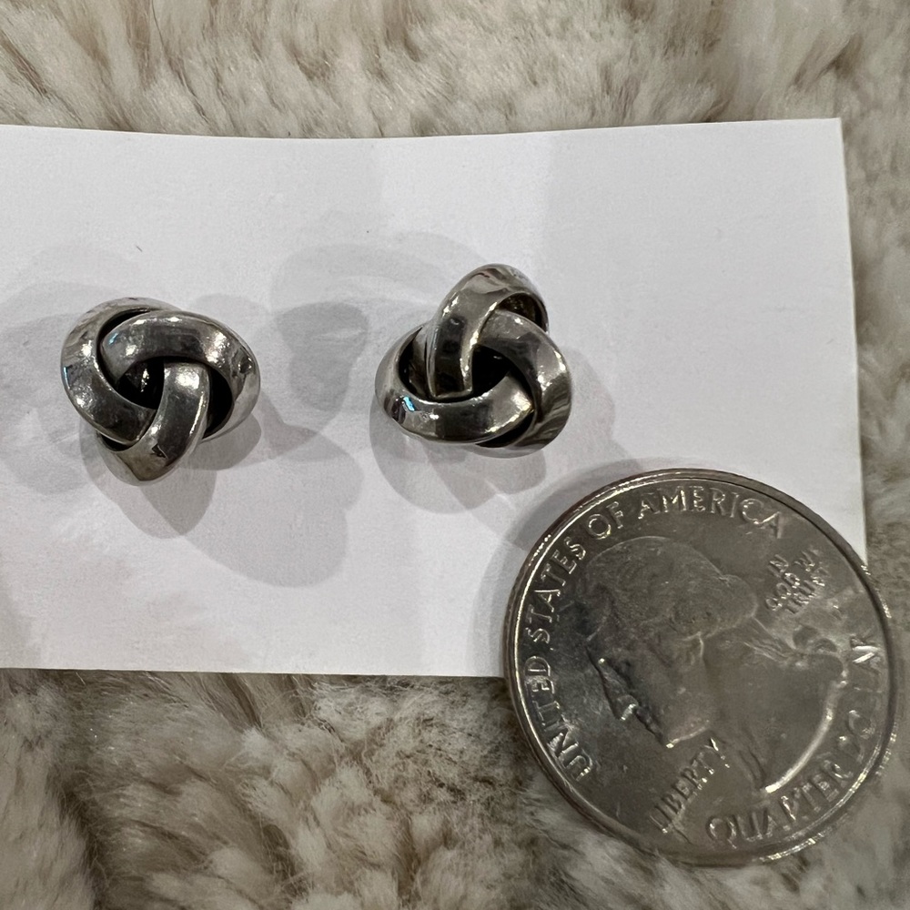 Silver Knot studs - Picture 4 of 5